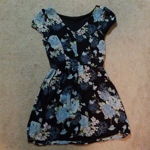 Trixxi Floral Summer dress
